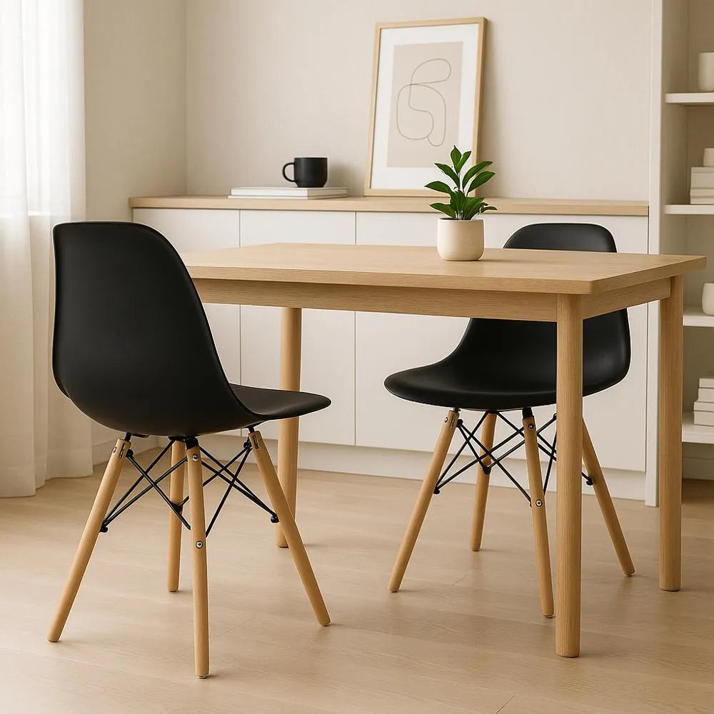 Silla Charles Eames blanca con patas de madera 82x47 cm